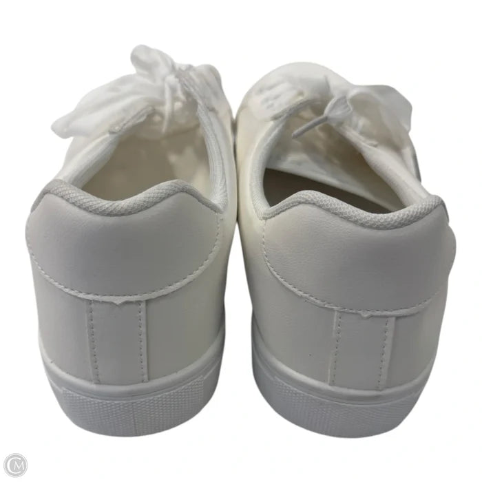 Shoes Sneakers By Clothes Mentor In White, Size: 10