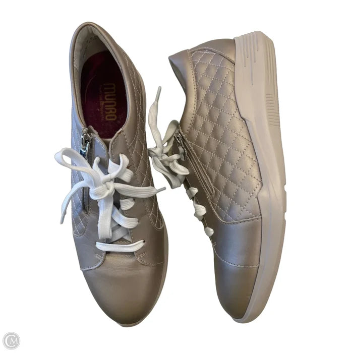 Shoes Sneakers By Munro In Gold, Size: 9.5