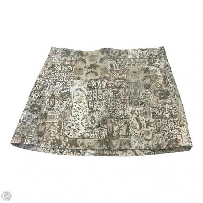 Skirt Mini & Short By Bdg In Green & White, Size: M