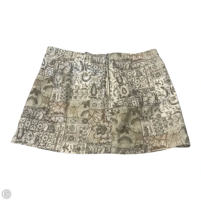 Skirt Mini & Short By Bdg In Green & White, Size: M