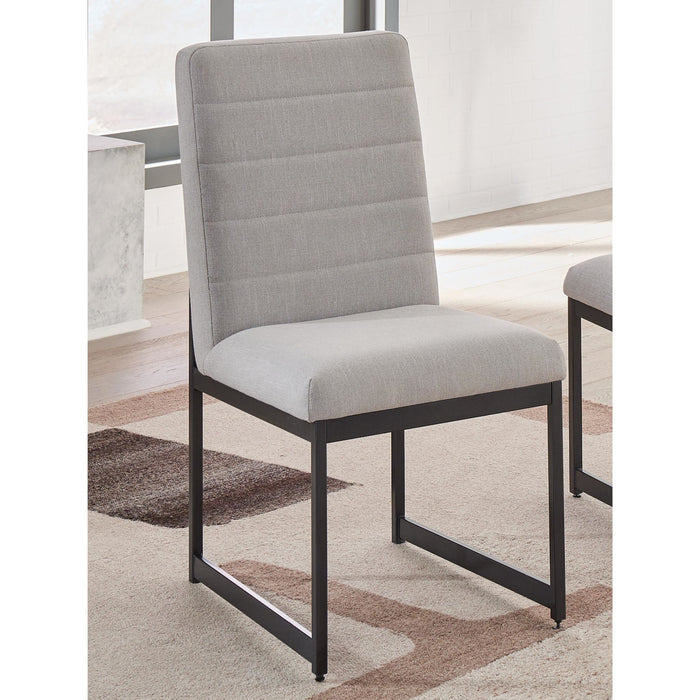 Tomtyn Dining Chair - Light Brown - (D622-01)
