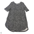 Top Short Sleeve By Old Navy In Black, Size: L