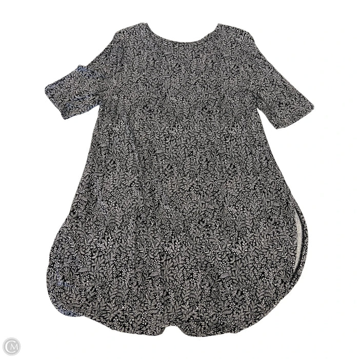 Top Short Sleeve By Old Navy In Black, Size: L