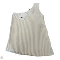 Top Sleeveless By Cmc In White, Size: Xxl