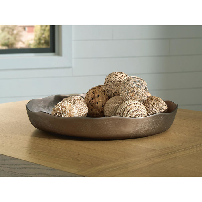 Wallmen Tray