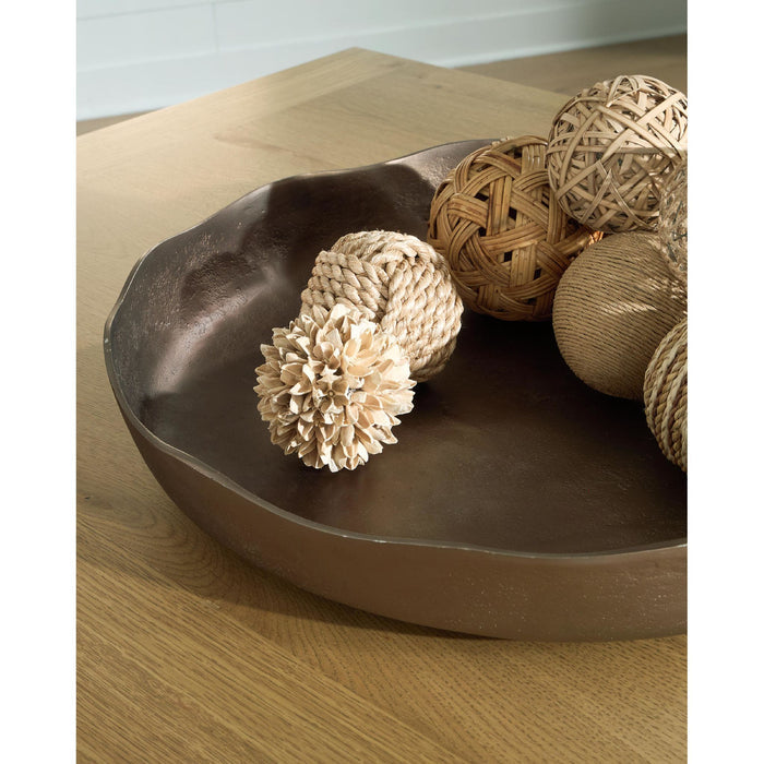 Wallmen Tray