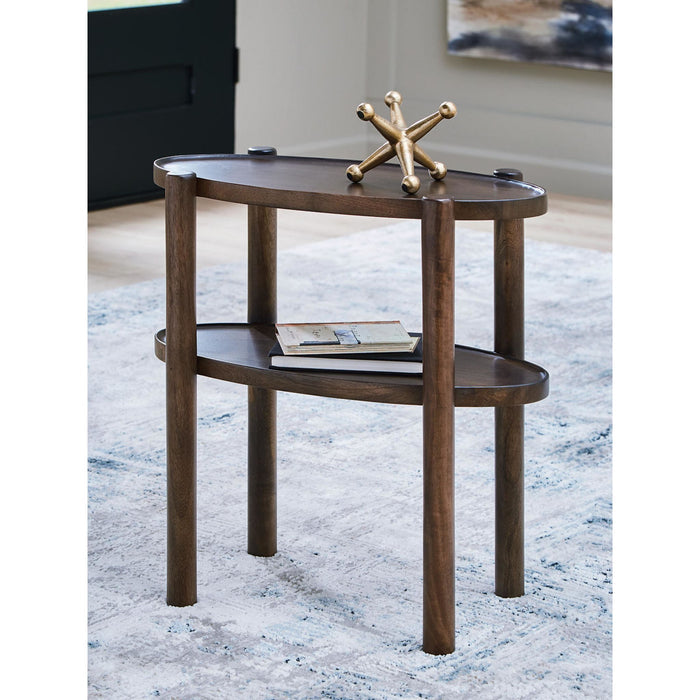 Wiattbury Accent Table - Gray Brown